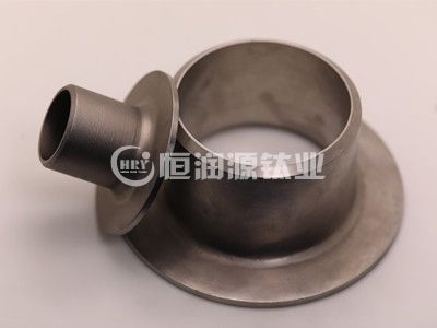鈦翻邊